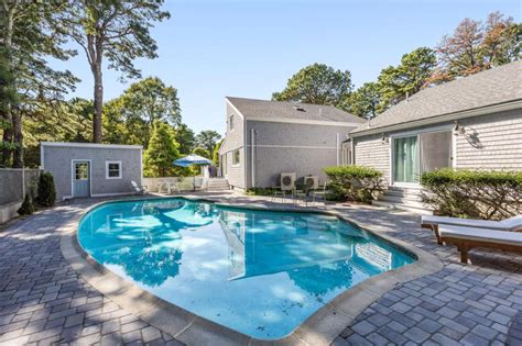 Hot Property: Go to it in Cotuit